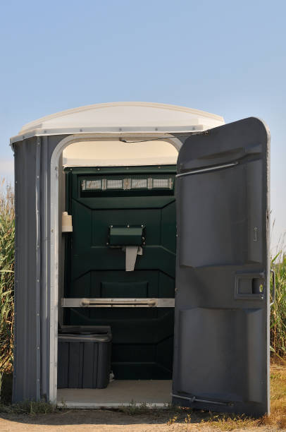 Best Construction site porta potty rental  in Wilkshire Hills, OH